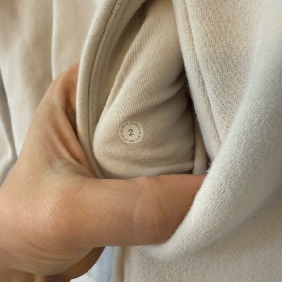 lululemon loungeful hoodie
white opal size 2 - Picture 4 of 7